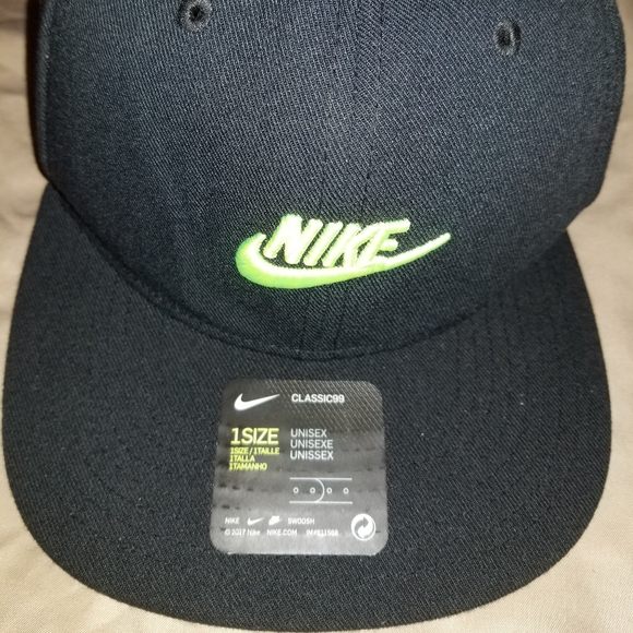 nike one size cap